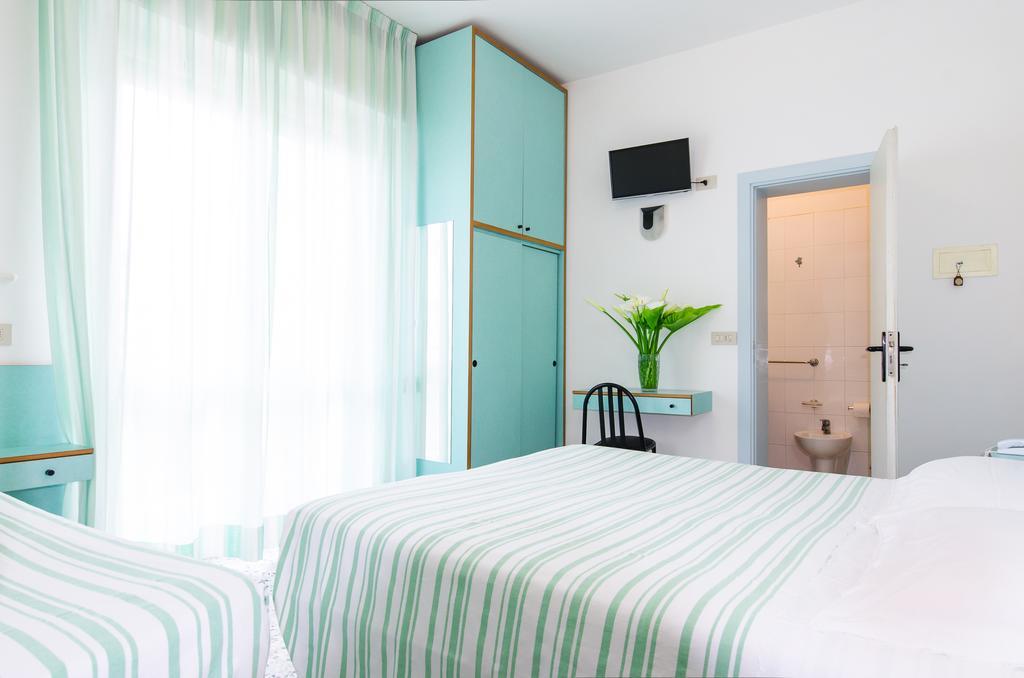 Hotel San Gottardo Riccione Kamer foto