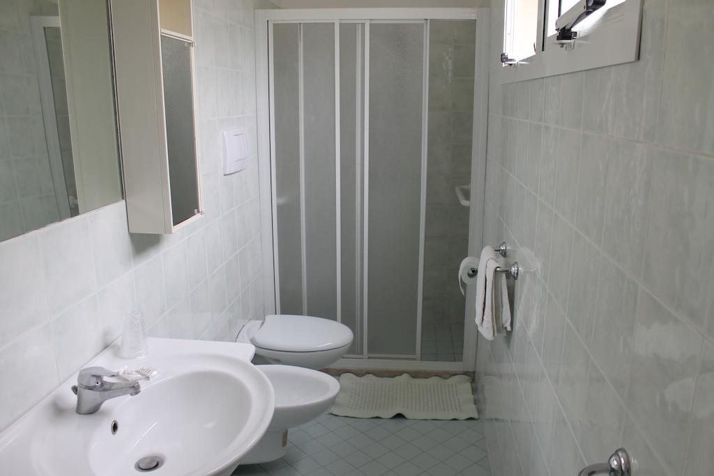 Hotel San Gottardo Riccione Kamer foto